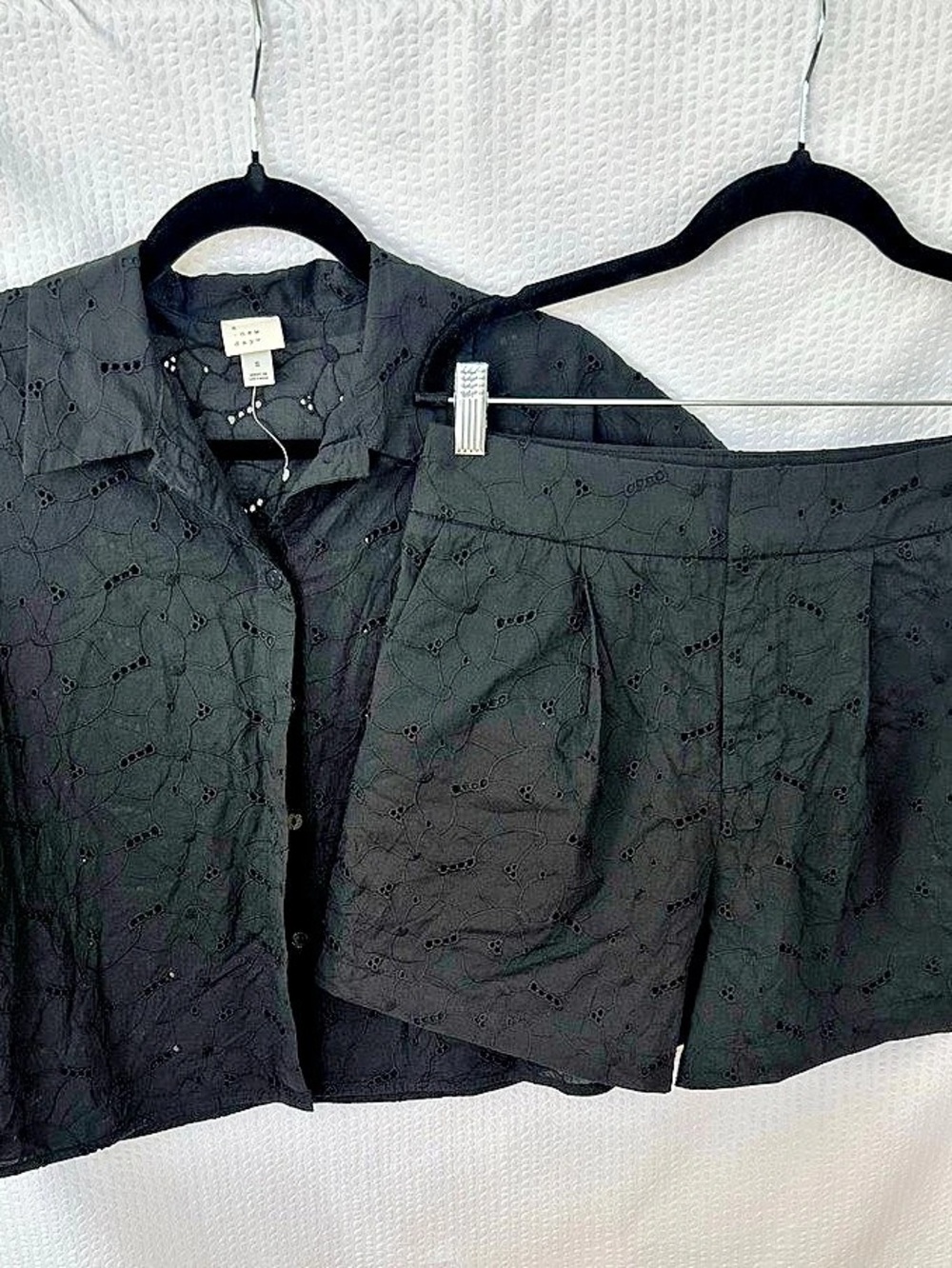 A New Day Set Black Eyelet Short Sleeve Shirt & High-Rise Shorts Size Small NWT